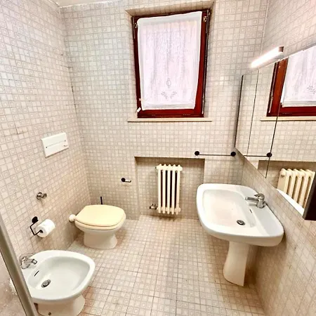 Apartmán Frau, Grazioso Trilocale In Centro A Con Spazio Esterno Numana
